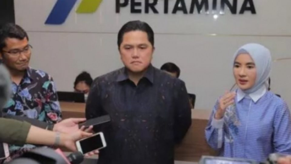 Menteri BUMN Ajak Jajaran Petinggi Hingga Karyawan BUMN Untuk Beralih ke Kendaraan Listrik