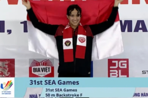 Masniari Wolf Tuntaskan Dahaga 11 Tahun Indonesia Akan Medali Emas Renang Putri di SEA Games