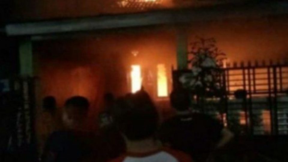 Viral Seorang Pelajar SMP di Sidoarjo Bakar Rumah Tetangga. Apa Kira-kira Motifnya?