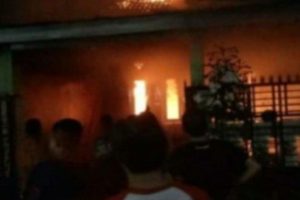 Viral Seorang Pelajar SMP di Sidoarjo Bakar Rumah Tetangga. Apa Kira-kira Motifnya?