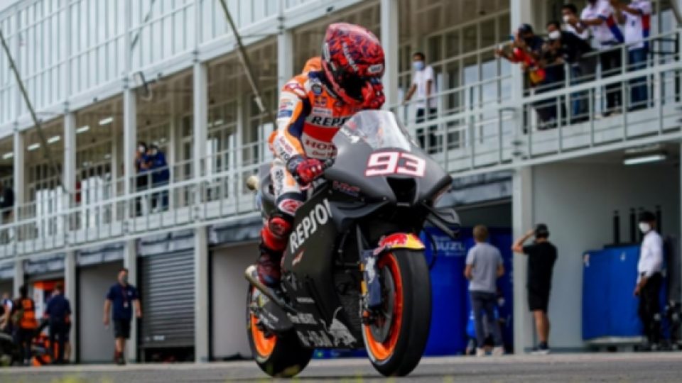 Pengen Nonton MotoGP Mandalika 2022 Secara Langsung? Cek Harga Tiket dan Bundling-nya!