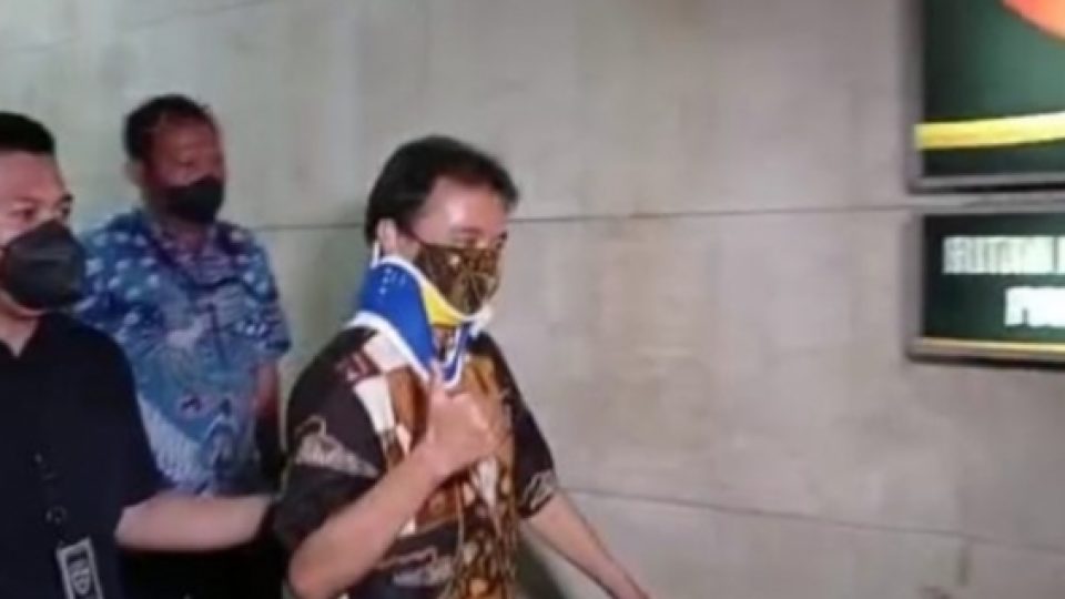 Ditahan Polda Metro Jaya, Pihak Roy Suryo Ajukan Penangguhan Tahanan Karena Kondisi Kesehatan