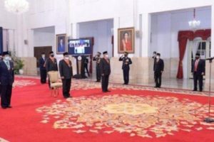 325 Nakes yang Gugur Dalam Tugas Selama Pandemi COVID-19 Dianugerah Bintang Jasa