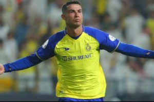 Selebrasi Sujud Syukur Ronaldo Bikin Heboh Penggemar