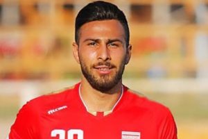 Pesepakbola Iran, Amir Nasr-Azadani, Terancam Hukuman Gantung Dari Pemerintah Iran