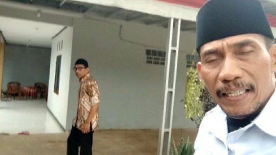 Viral Calon Ketua LPM Bedahan Depok KalahTelak Meski Sudah Sebar 'Amplop', Minta Uangnya Dikembalikan