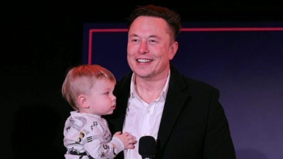 Kekayaan Elon Musk Bertambah Rp 516 Triliun Berkat Kenaikan Harga Saham Tesla
