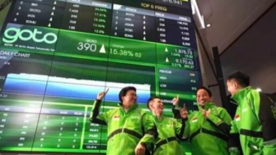 PHK 1.300 Karyawan, GoTo Berikan Laptop dan Satu Bulan Gaji