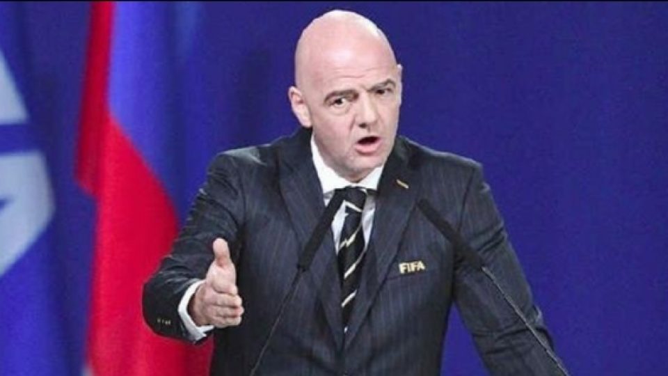 Telpon Presiden FIFA, Jokowi Sepenuhnya Serahkan Keputusan Mengenai Sanksi bagi Indonesia Kepada FIFA