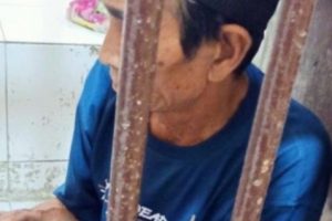 Kakek 74 Tahun Dituntut 2 Tahun Penjara Karena Bacok Pencuri Ikan di Demak
