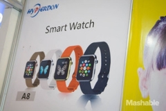 Tiruan Apple Watch Ini Hanya 27 Dolar Di CES 2015