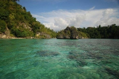 Yuk, Kita Melarikan Diri ke Pulau yang Tak Ada di Peta 