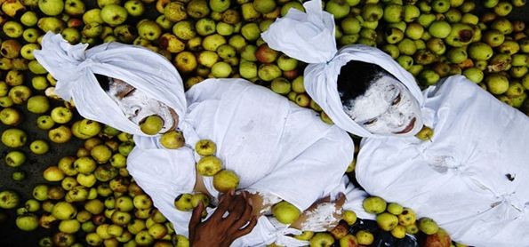 Mengapa Tali Pocong Harus Dibuka? Inilah Faktanya!