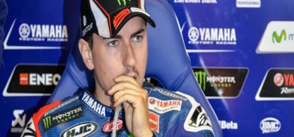 Ogah balas dendam ke Rossi, Lorenzo bidik Marquez