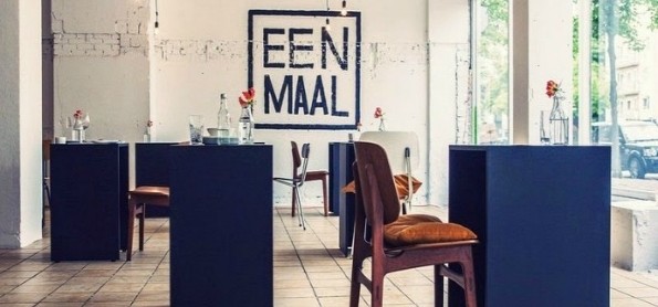 Eenmaal Restoran Konsep Kafe Single Dinner di Dunia